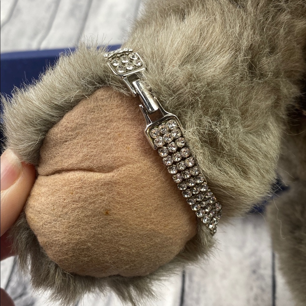 Swarovski Silver Tennis Bracelet with extender - Picture 5 of 7